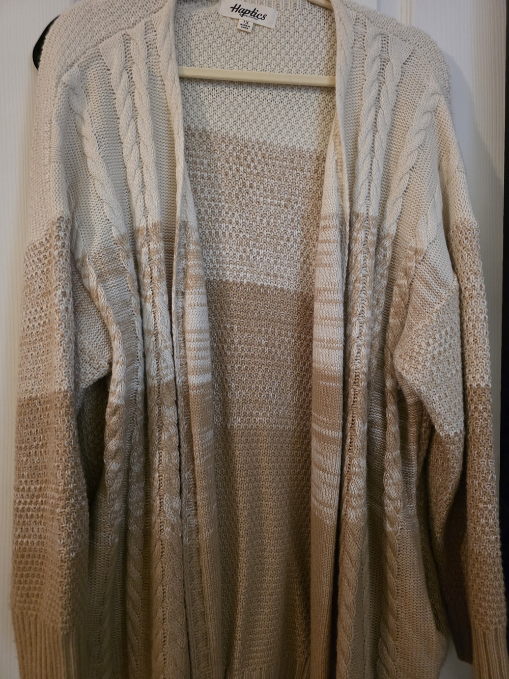 Haptics Cream & Tan Cable-Knit Open-Front Cardigan